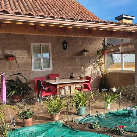 La Casa De La Aldea Casa de Férias
